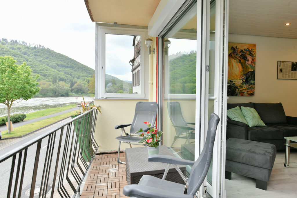 Balkon van Walküre met uitzicht over de Moezel